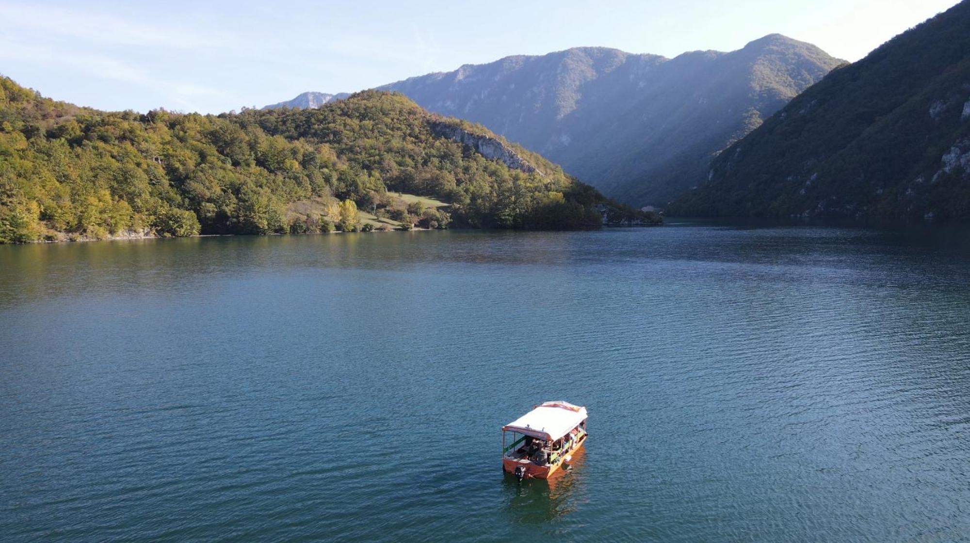 Rusticna Kuca Crvena Stena U Blizini Kucice Na Drini Villa Bajina Basta Exterior photo